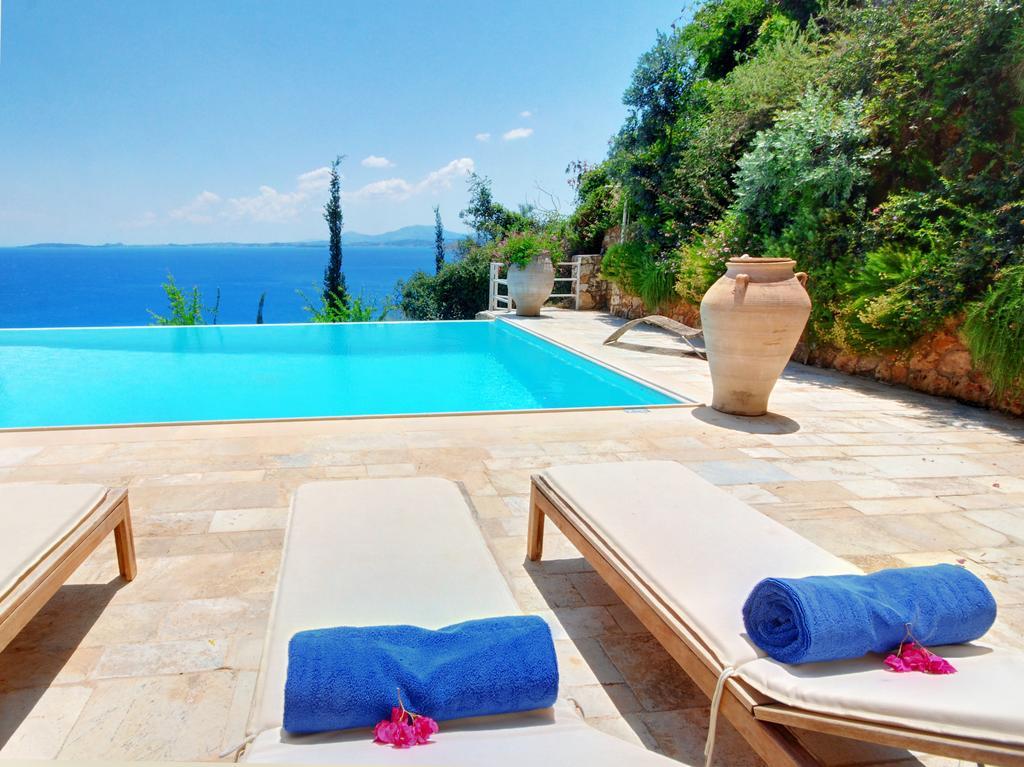 Corfu Luxury Villas Барбати Екстериор снимка